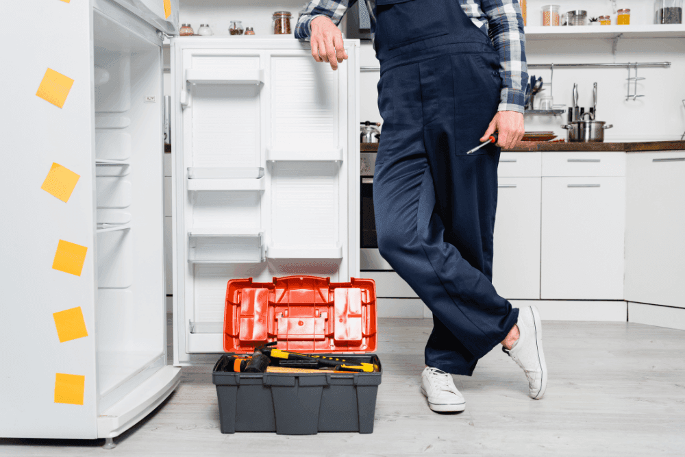 Fridge repair process step 2 - Arrival – Within 2 Hours